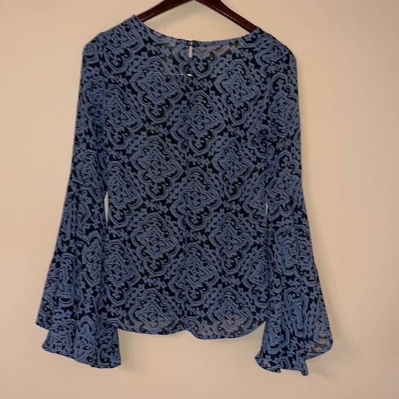 DONATING SOON Mimi Chica Sheer Blue Bell Sleeve Shirt Size XS - Picture 2 of 7